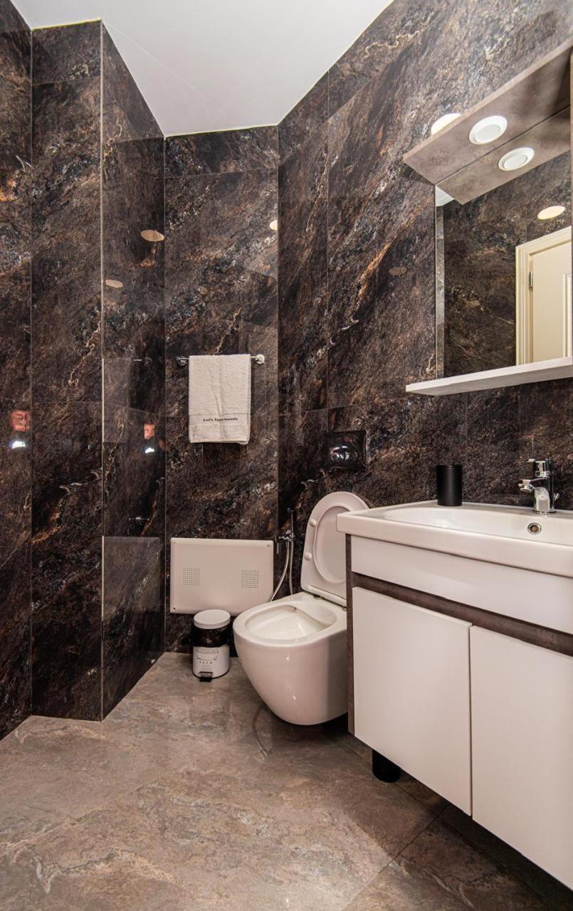 Loris 302 Apartament *